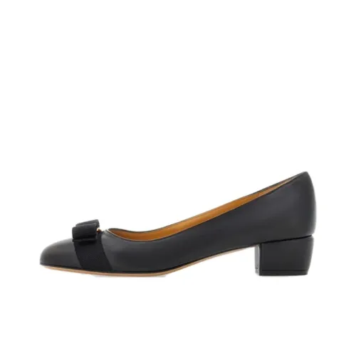 Ferragamo Vara Высокие каблуки Черные Женские