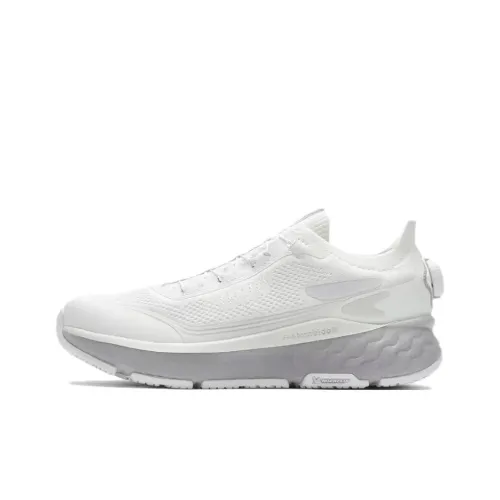 FILA BOA Беговые кроссовки Низкий Топ Белый Женский