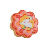 Цветущие цветы и полная луна