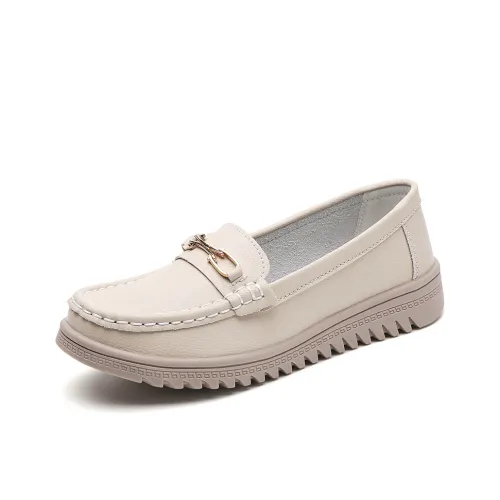 Reivanti Лоферы с резиновым подошвой Женские Бежевые