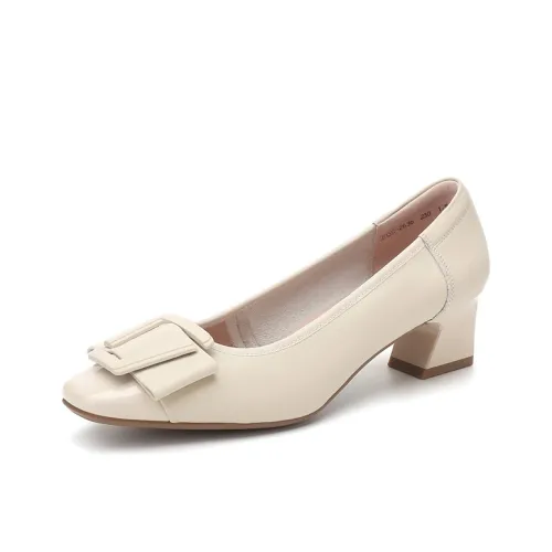 QUICHESHOES Высокие каблуки Женские