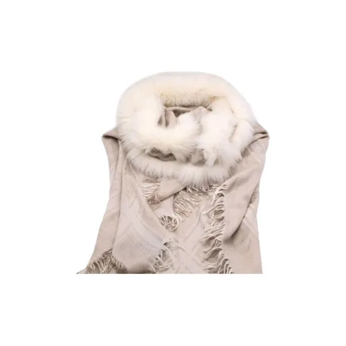 GUCCI Шали Женские