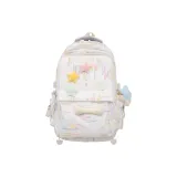 Белый рюкзак с шармом