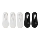 5 пар (3 белых + 2 черных)