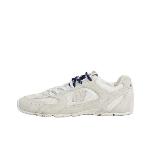 MIU MIU NB 530 SL Беговые кроссовки Низкий верх Серый Белый Женские