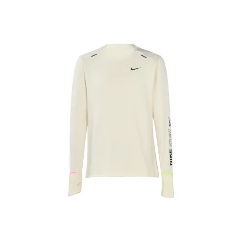 Nike T-Shirt Мужская Кокосовое молоко