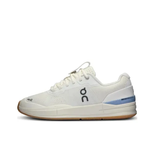 On The Roger Pro Slip-resistant Abrasion-resistant Shock Absorbers Low Top Tennis Shoes Women's White