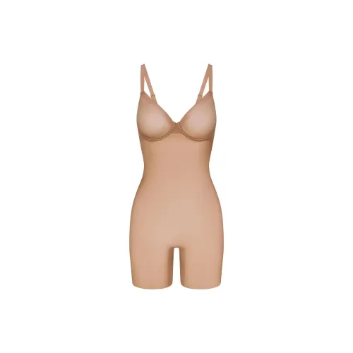 SKIMS SIMPLY BARE UNDERWIRE MID Бедро BODYSUIT Корректирующее белье Женские Sienna Охра