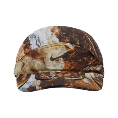 Кепки Nike унисекс коричневые