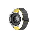 Чёрный и жёлтый