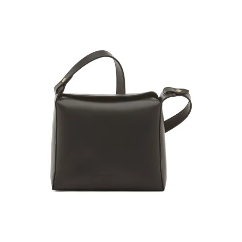 Il Bisonte Сумка через плечо из коровьей кожи женская черная