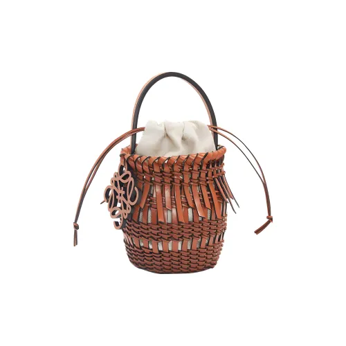 LOEWE Сумка из кожи ведрообразной формы через плечо на одно плечо женская коричневая