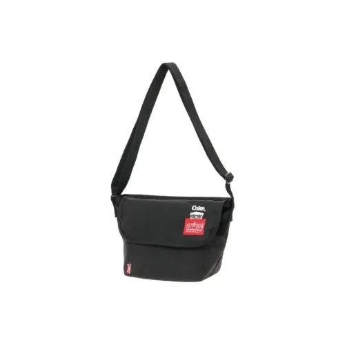 Manhattan Portage Coca Cola Polar Bear Collaboration 1000D CORDURA® Classic Fabric Shoulder Bag Unisex Black