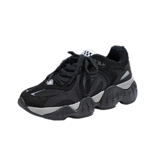 NO NAME Беговые кроссовки Low Top Черные Женские