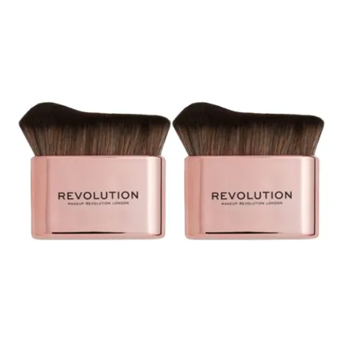 MAKEUP REVOLUTION Мягкие кисти Mix *2