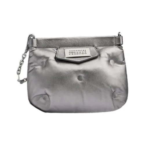 Maison Margiela Glam Slam Sheepskin One Shoulder Crossbody Clutch Mini Women's Metallic Gray Maison Margiela Glam Slam Овчина Одно плечо Через плечо Клатч Мини Женский Металлический Серый