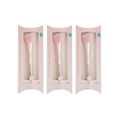 MAKEUP REVOLUTION R9 Тени Пудра Щетка *3