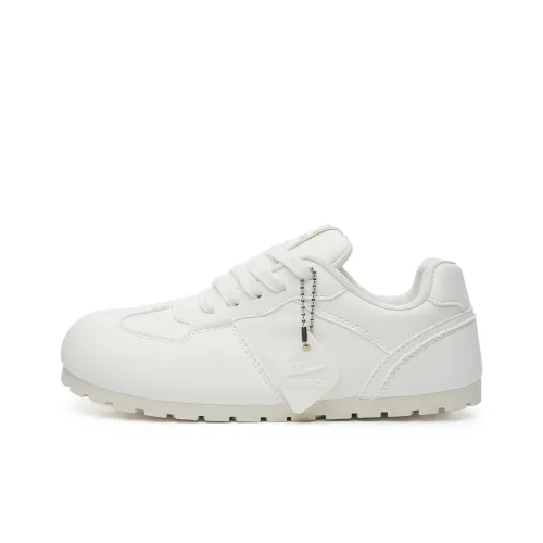 Warrior Casual Low Top Beige Women's