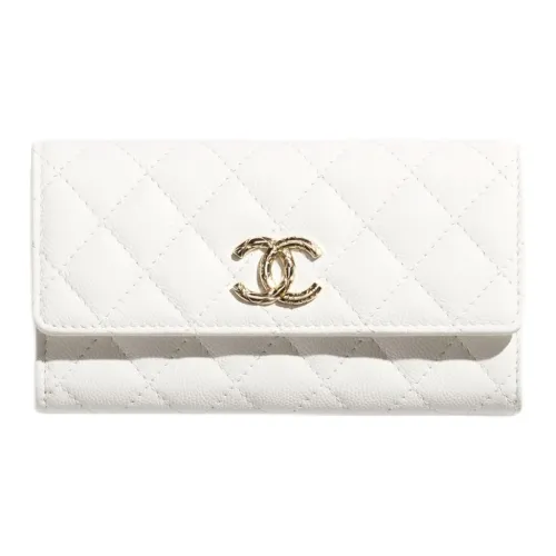 CHANEL Женские кошельки