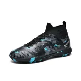 Шипы черного цвета