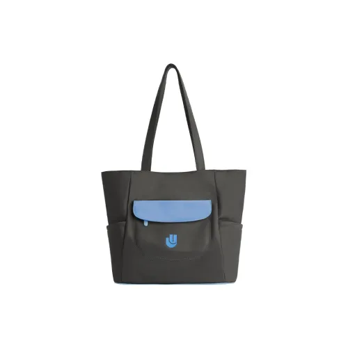 Art Traces Нейлоновая сумка через плечо большая женская серый матовый цвет цвет миндального матового оттенка