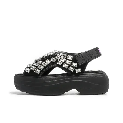 BLOCCO5 Высота Увеличивающие Стразы Наклеенные На открытом воздухе Тапочки One Ремень Сандалии Средний каблук 3-5 см Женские Черный