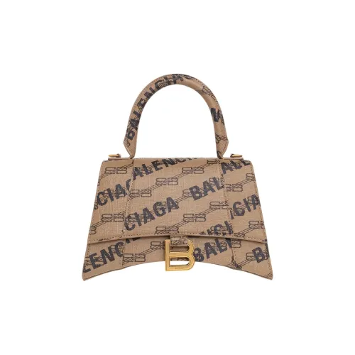 Balenciaga Клатчи Женские