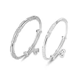 Процветание Цветочный дизайн Бестия Пара