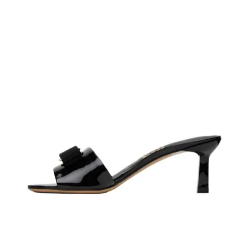 Ferragamo Слипоны Женские Черные