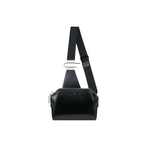 GIVENCHY Antigona Smooth Leather Sling Bag Crossbody Bag Small Men's Black