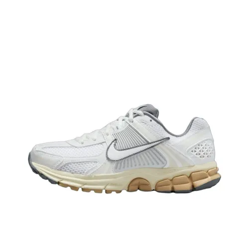 Nike Air Zoom Vomero 5 Устойчивый к истиранию Дышащий Поддерживающий Низкий Топ Повседневные Беговые кроссовки Женские Белые