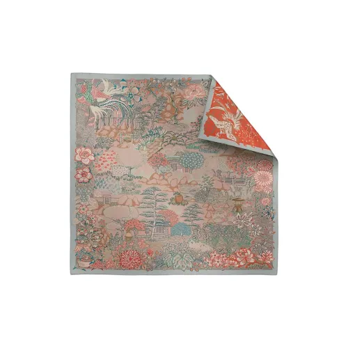 HERMES Шарфы из шелка Тутовый женские многоцветные