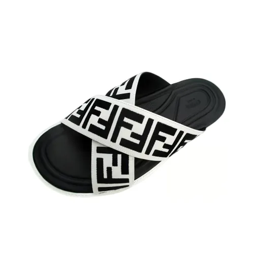 FENDI Слипоны Мужской Черный Белый