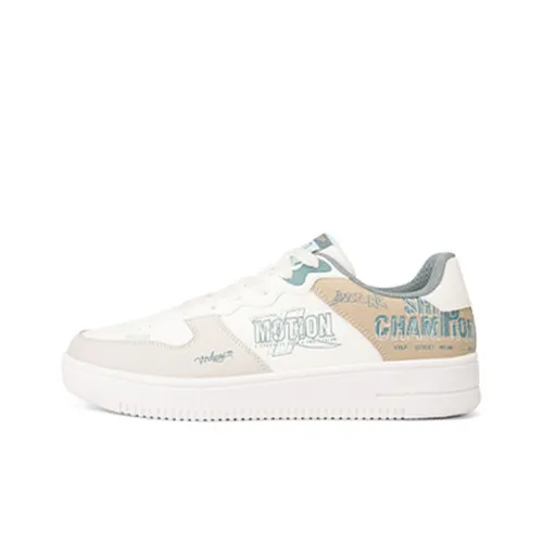 XTEP Slip-resistant Abrasion-resistant Breathable Low-Top Skateboard Shoes Men's White Gray XTEP Противоскользящие Износостойкие Дышащие Низкие Кроссовки для Скейтбординга Мужские Белые Серые