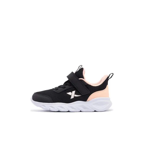 XTEP Slip-resistant Abrasion-resistant Low Top Детские беговые кроссовки Черный Романтический Розовый для детей 3-7 лет