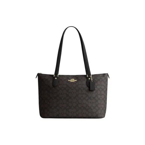 COACH Gallery Клатчи Женские