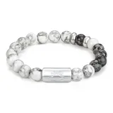 Женский браслет с бусинами