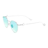 Серебристый