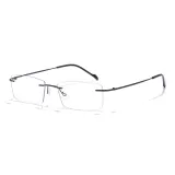 Яркий черный