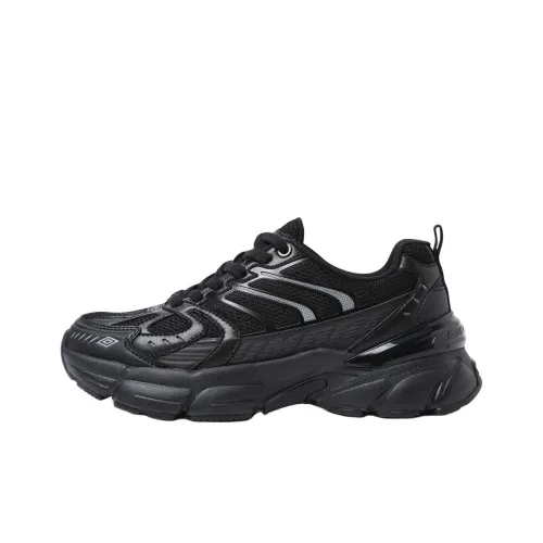 Umbro Беговые кроссовки Low Top Черные Унисекс