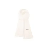 Молочно-белый