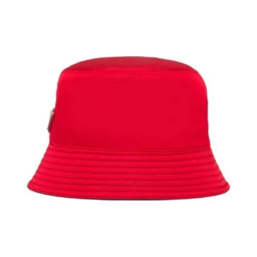 PRADA Нейлон Шляпы ведра Женские Красный