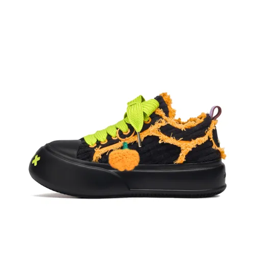 SOAP OPERA Basic Collection Антискользящие и Износостойкие визуально увеличивающие рост Низкие кеды Женские Черная коробка