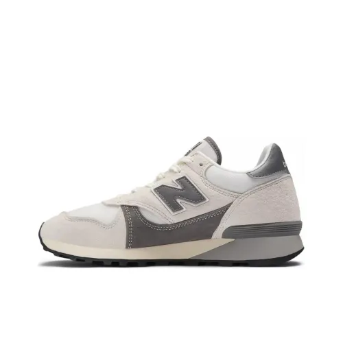 New Balance NB 475 Casual Low Top Beige Unisex