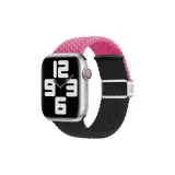 Барби розового цвета с черными акцентами