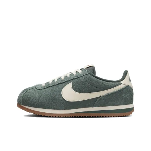 Nike Cortez Vintage Suede Беговые кроссовки Низкие Топ Зеленый Женские