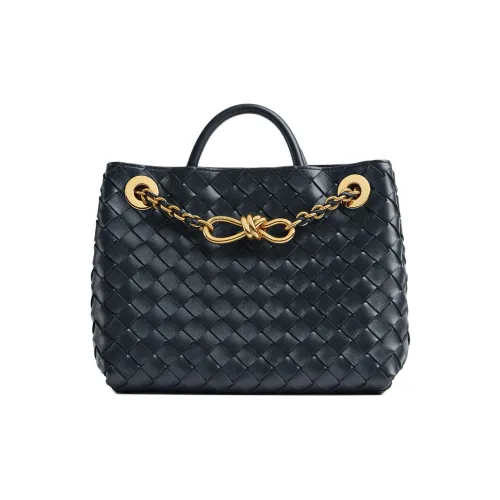 Bottega Veneta Andiamo series Овчина Сумка через плечо Сумка Маленькая Женская Темный оттенок Серый