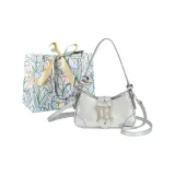 Серебристый