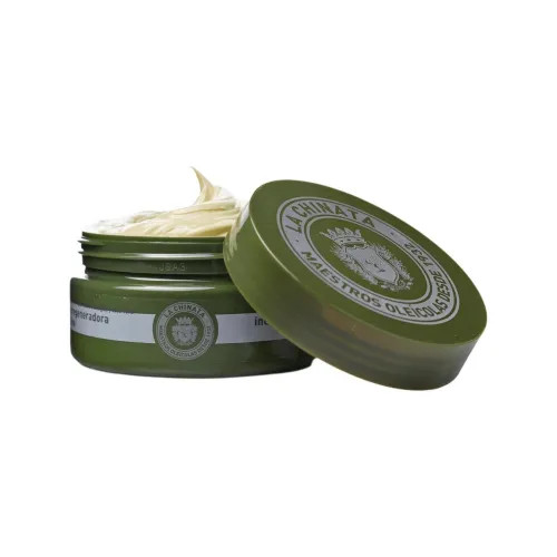 La Chinata Уход за лицом: Увлажняющие средства и кремы Женские