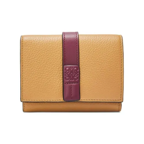 LOEWE Кошельки Женские